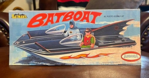 Batman batboat aurora model - batman,