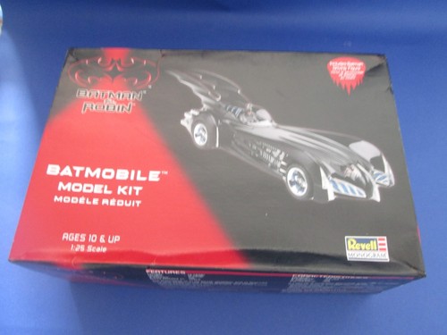 Kit revell batman e robin - e,
